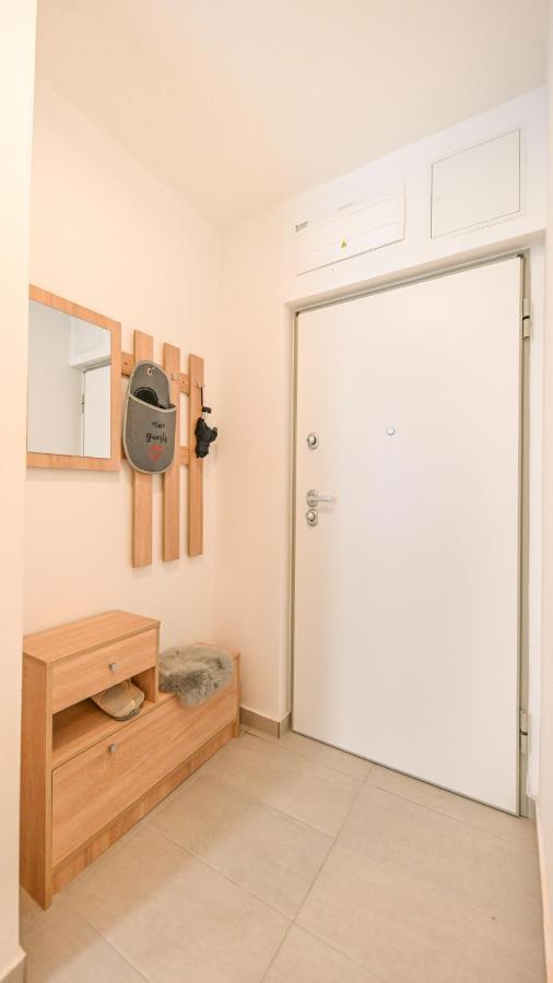 West Park Residence Apartment 布达佩斯 外观 照片